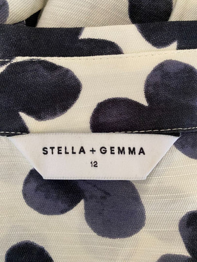 Cream & Grey print Stella + Gemma Shirt, 12
