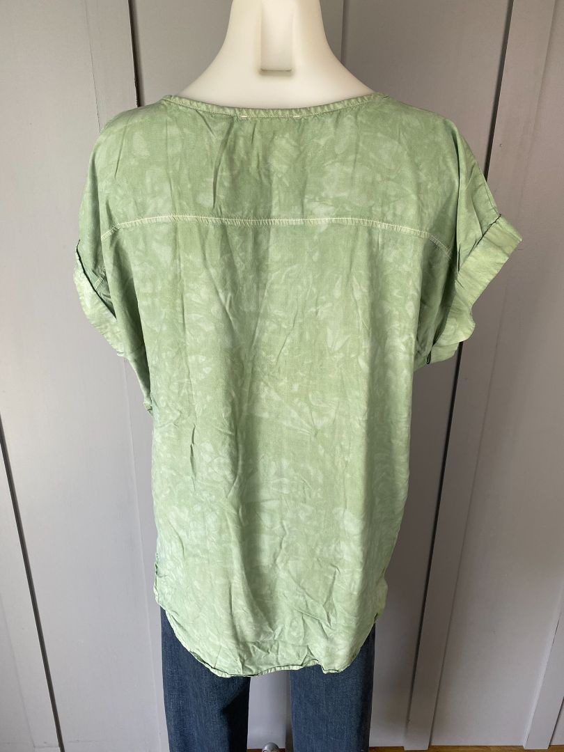 Green Mottle Trenery Top, L