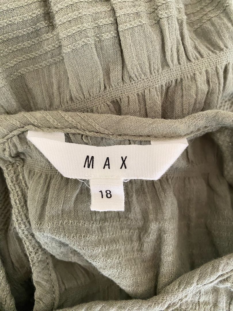 Sage Green Max Top, 18