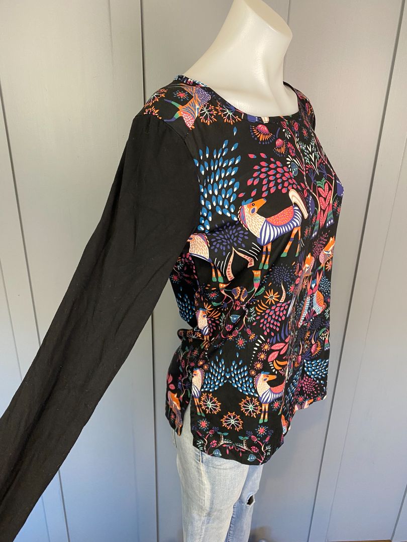 Black & print I am Andrea Moore Tops, 8