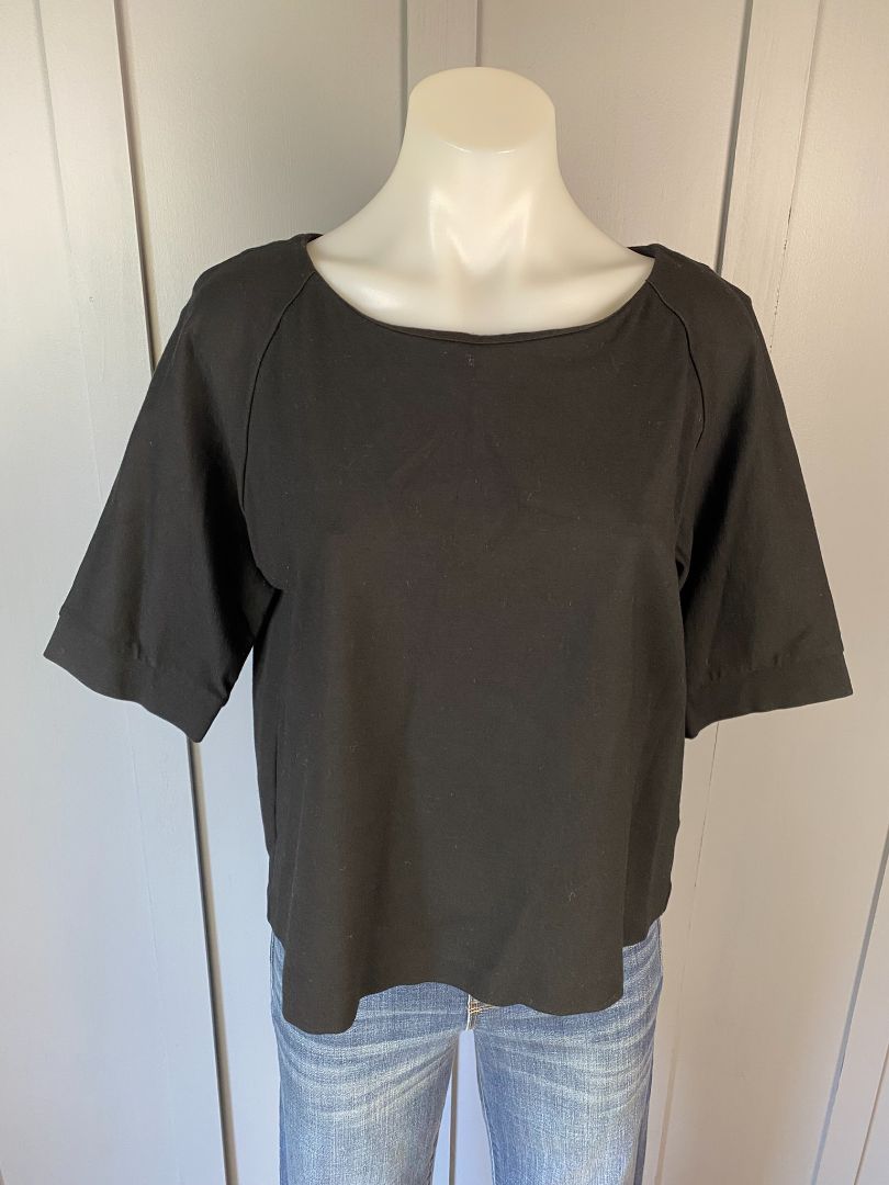 Black Foil Tops, 14