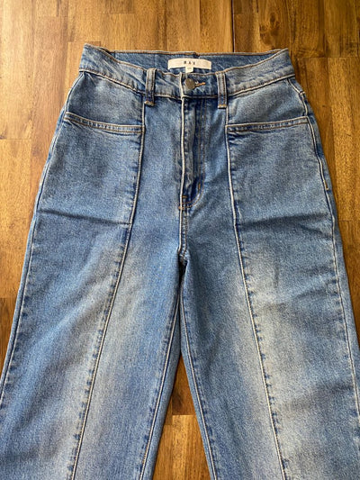 Blue Max Jeans, 6