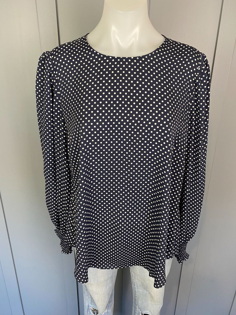 Black & white spot Witchery Tops, 12