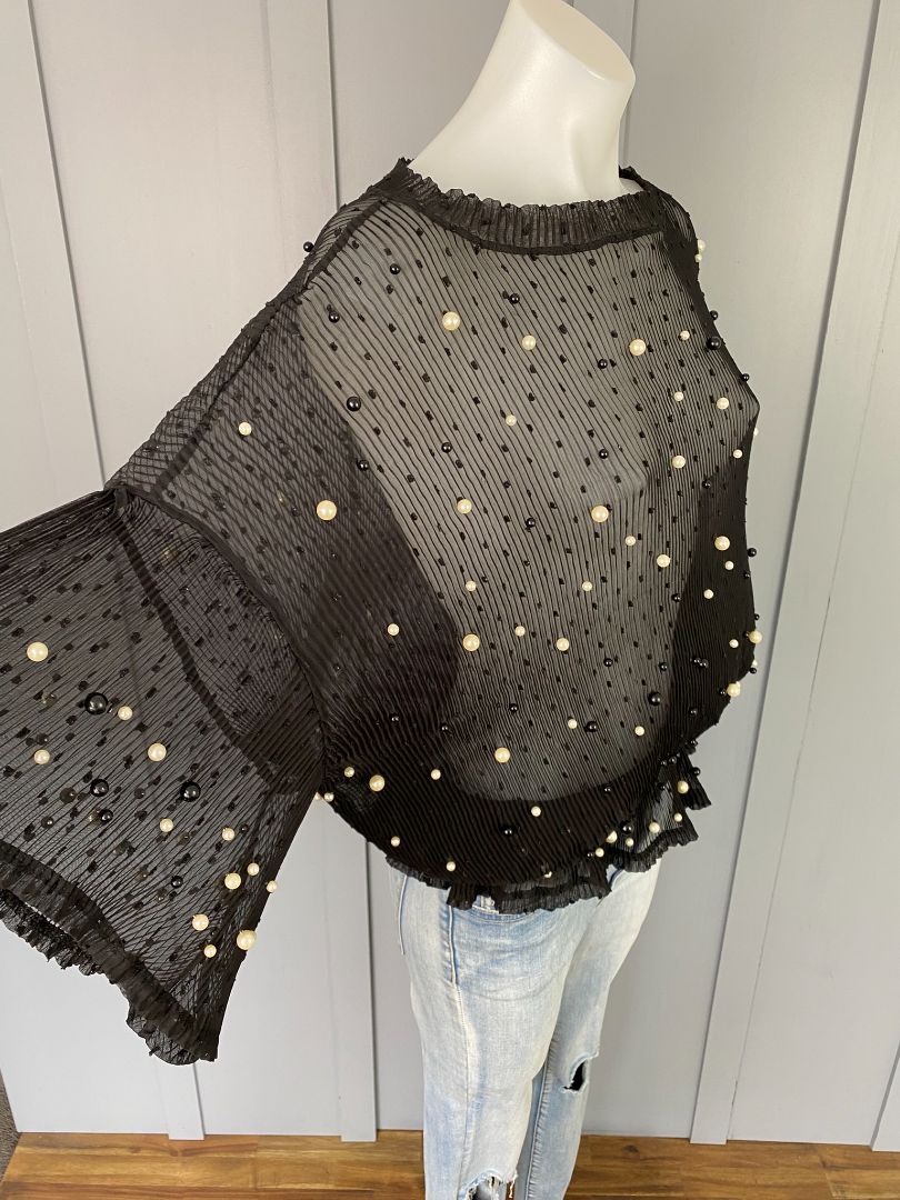 Black & Pearl KIIK Tops, L