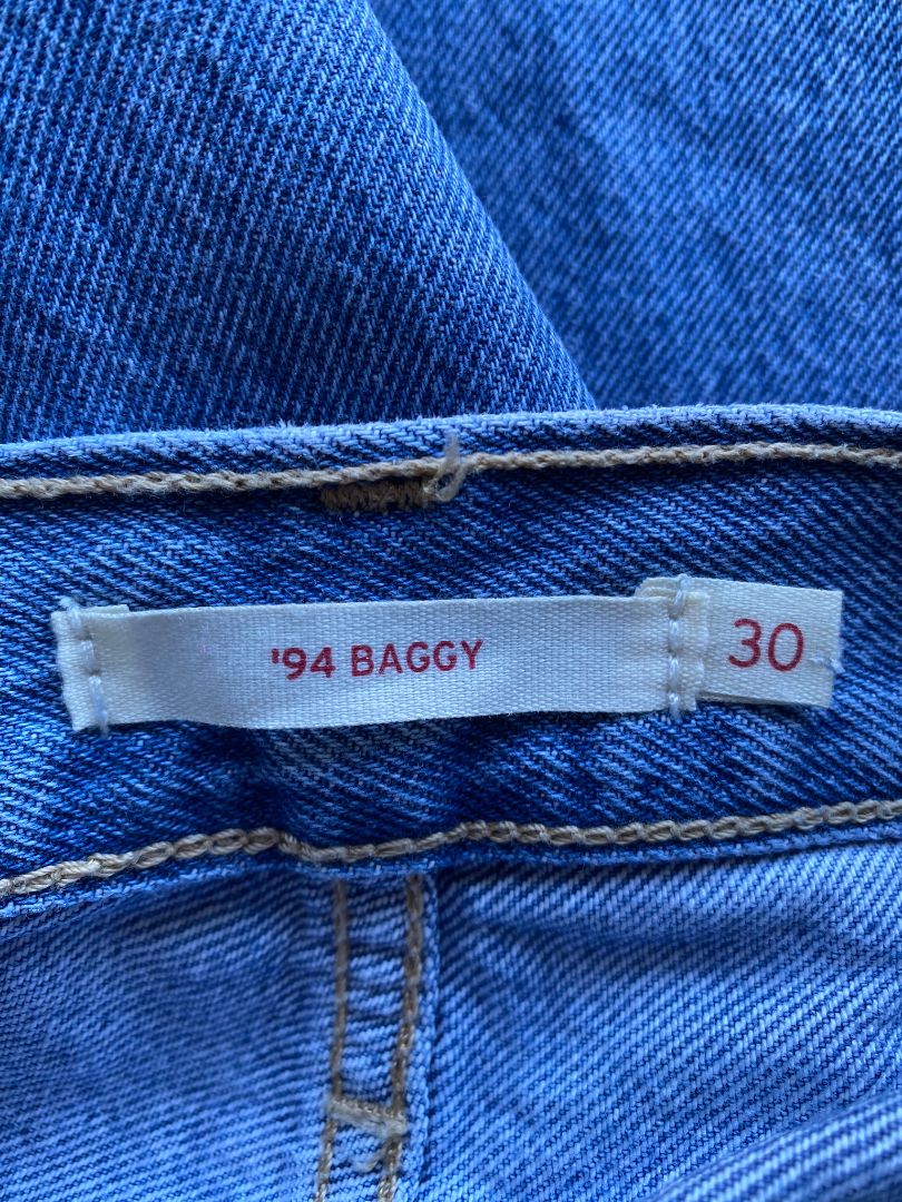 Blue Levis Jeans, 30