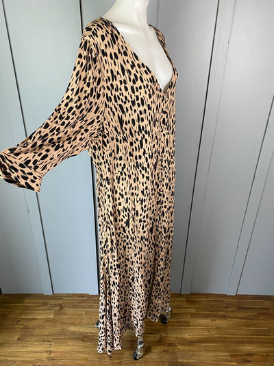 BNWT Latte print Lemon Tree Dress, 20