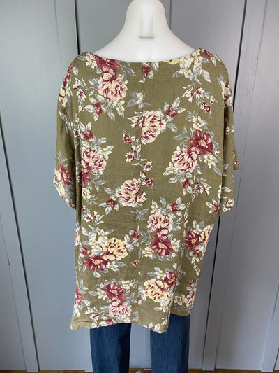 Green & Multi floral Cali & Co Top, XXL