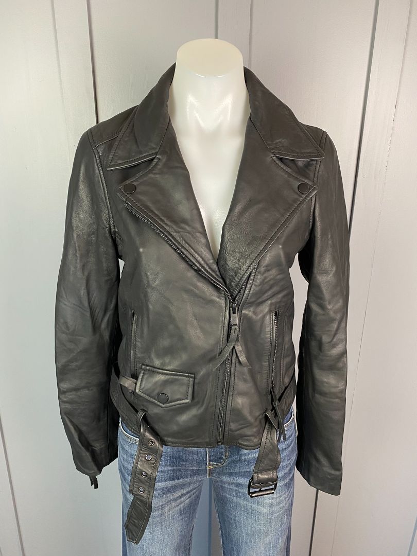 Black Decjuba Leather Jacket, 8