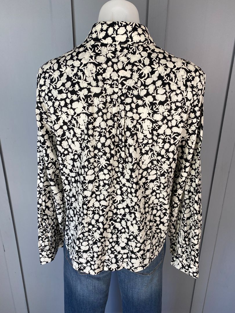 Black & White Scotch & Soda Tops, 12