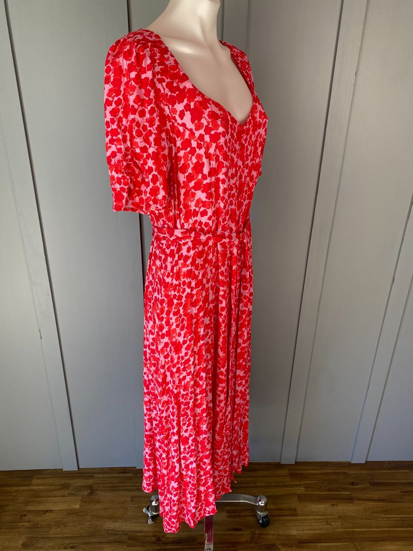 Pink & Red Whistle Dress, 16