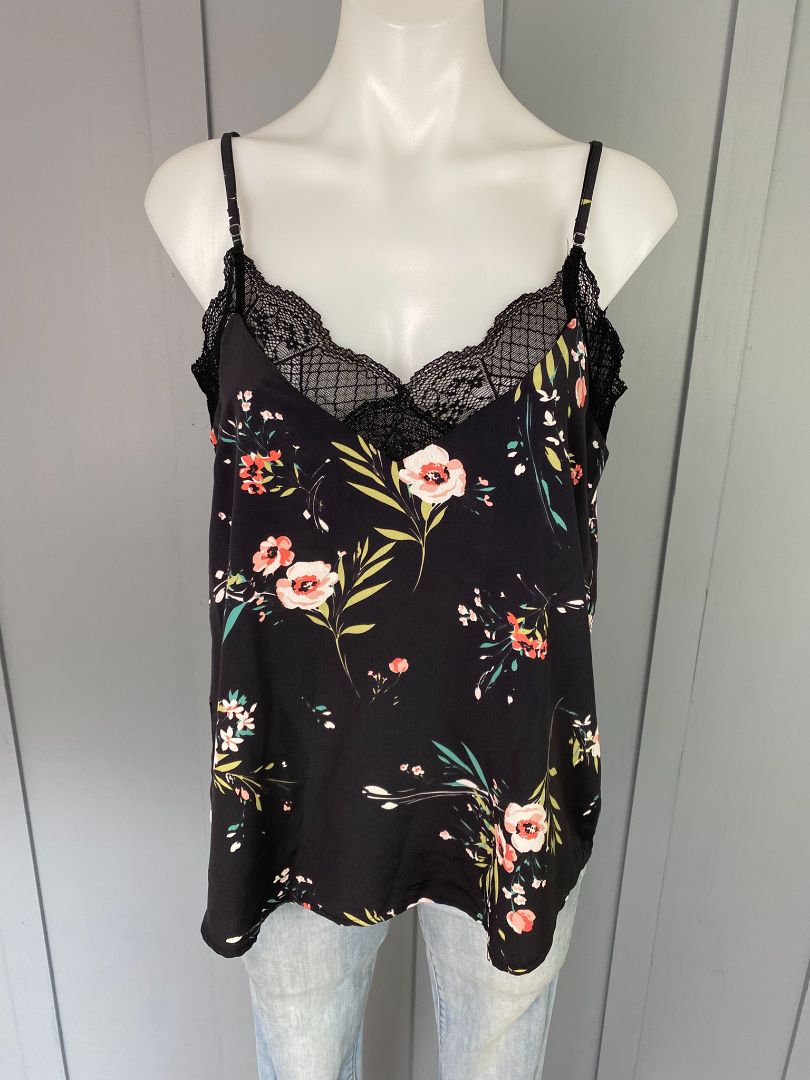 Black floral Drama the label Singlet, 12