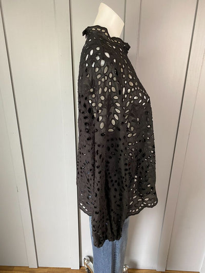 Black Fate + Becker Tops, 16