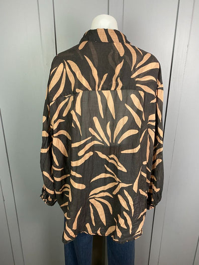 Caramello print by CW Shirt/Blouse, M/L
