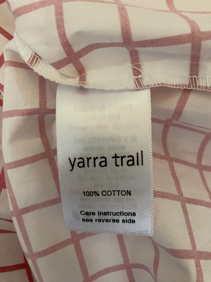 White & Pink Yarra Trail Shirt, 12