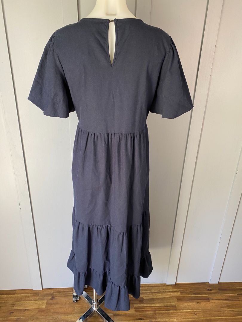 BNWT Ink Seeking Lola Dress, 8