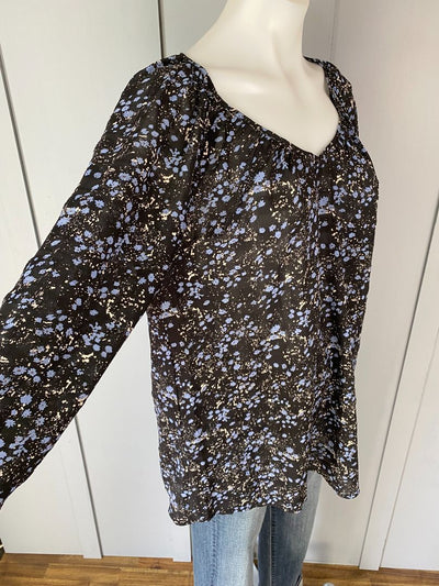 Black & Blue print Memo Top, 12
