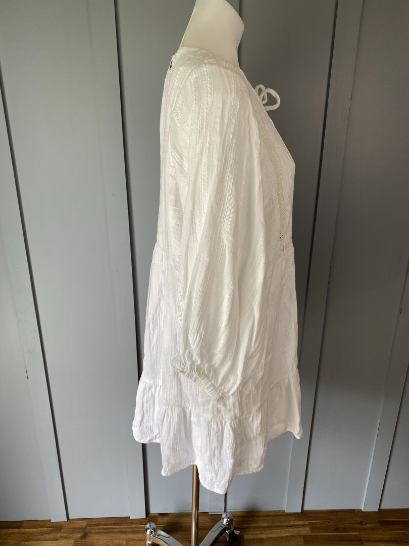 White Ripcurl Dress, XS