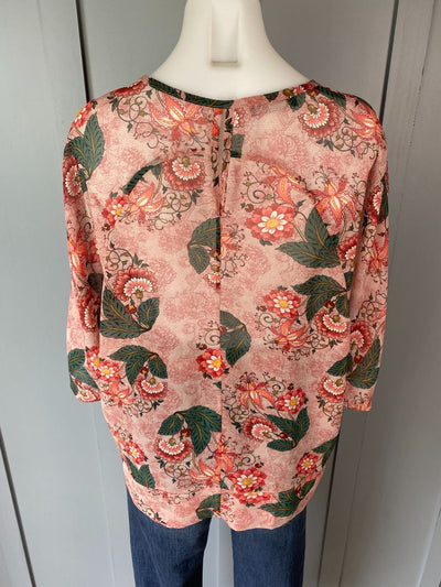 Pink floral Bittermoon Tops, 10