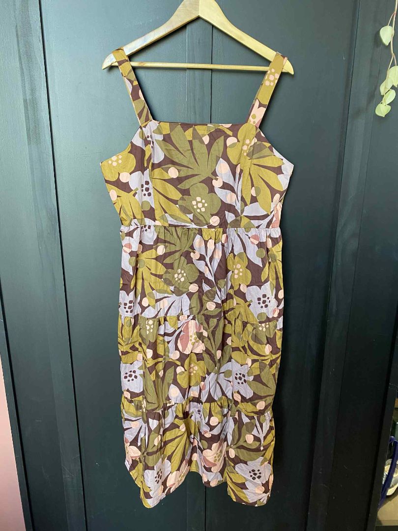 BNWT Floral Princess Highway Dress, 18