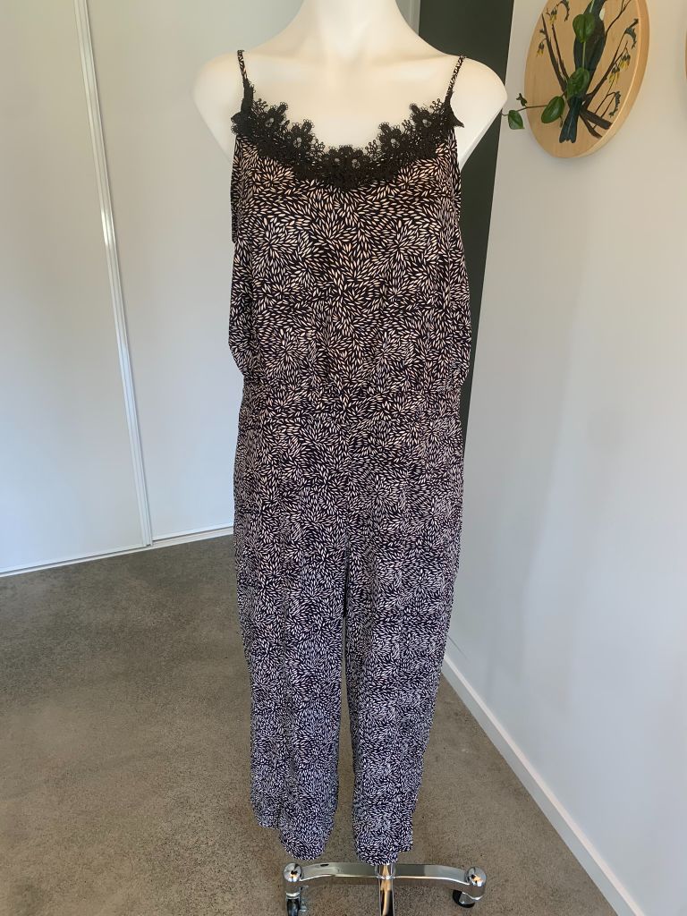 BNWT Black fleck Seduce Jumpsuit, 10, 12